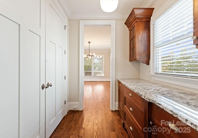 Building Photo - 3125 Pinehurst Pl