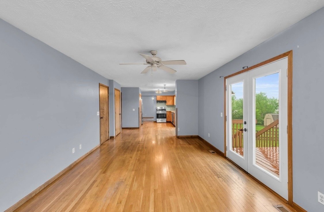 Building Photo - 4335 Shandon Dr