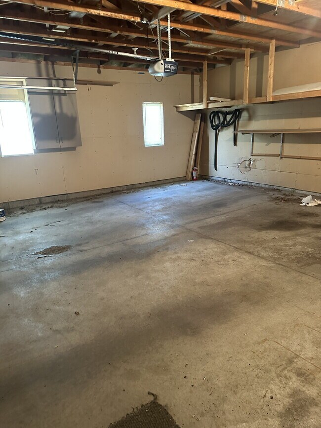 Building Photo - "Charming 3-Bedroom Fargo Home with 2 Full...