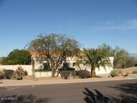 Building Photo - 17422 Flat Rock Dr