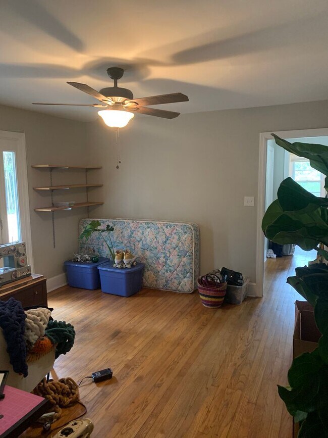 Building Photo - Quiet 2BR Retreat Minutes from Downtown Athens