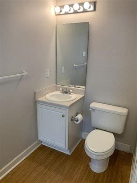 Building Photo - 411 E 7th Ave