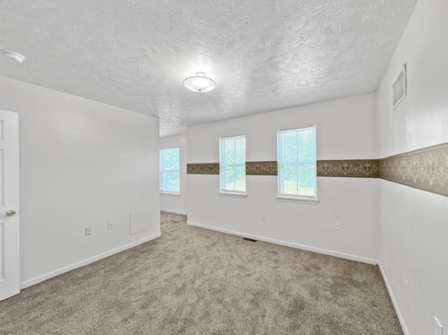 Building Photo - Charming 3 beds 2 baths in Cleveland!