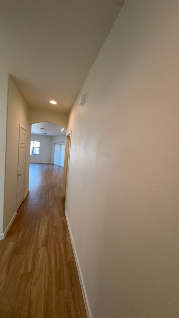 Building Photo - Sunland Springs Village 55+ Community