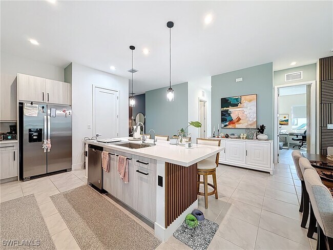 Building Photo - 5277 Lamone Ln