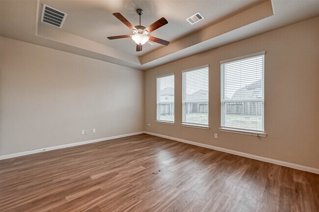 Building Photo - 24723 Puccini Pl