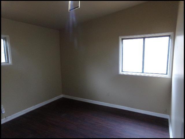 Building Photo - 8 Janmar Dr