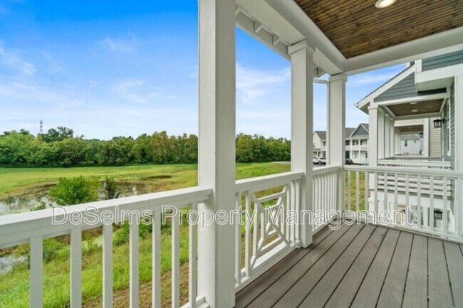 Building Photo - 759 Mill Creek Meadow Dr