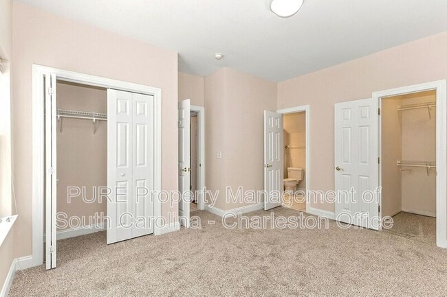 Building Photo - 106 Walden Ridge Way