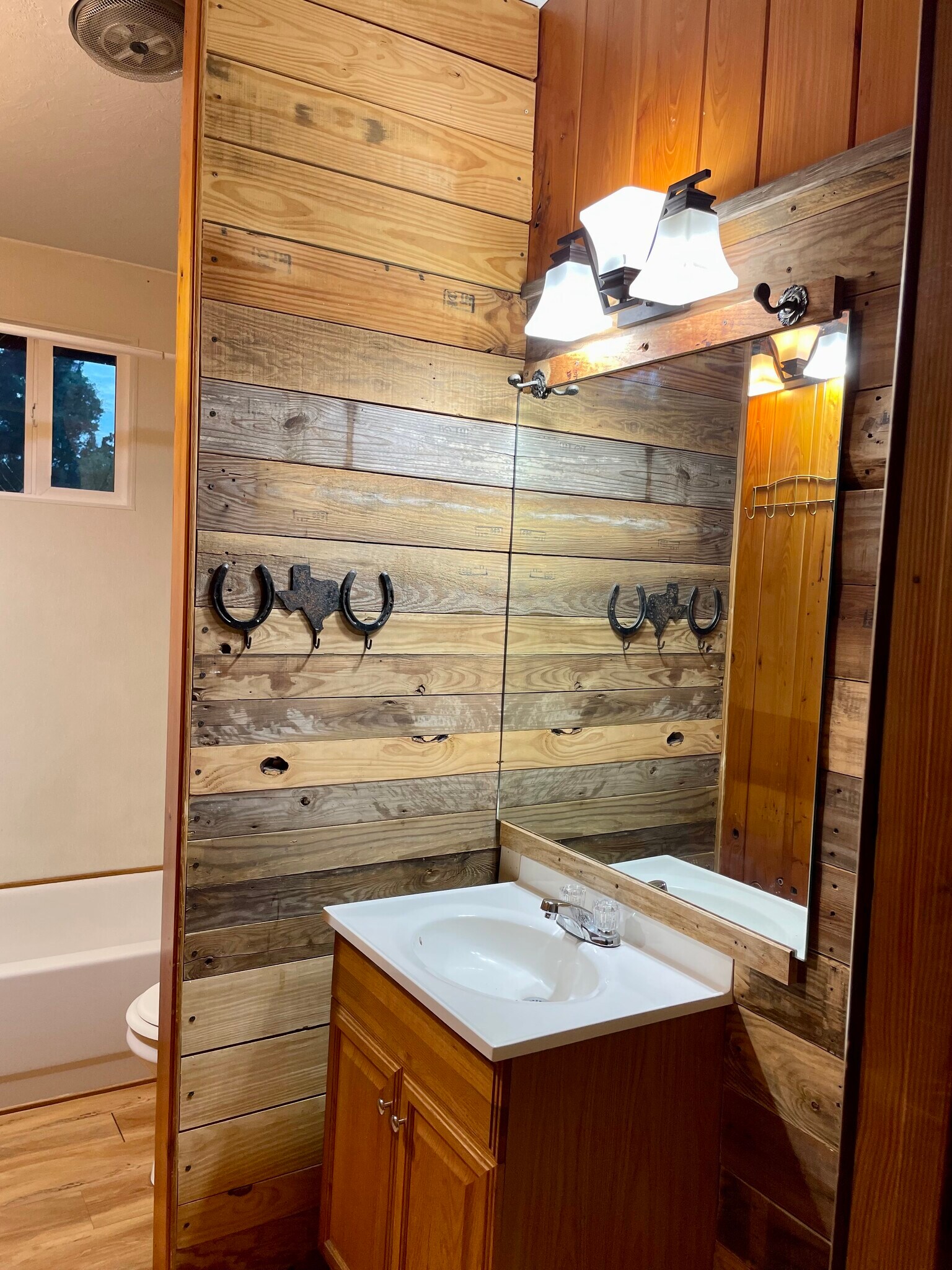 Building Photo - 13101 FM 225