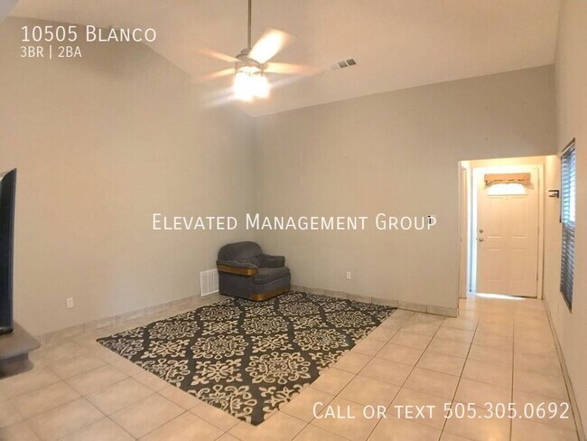 Building Photo - 10505 Blanco-