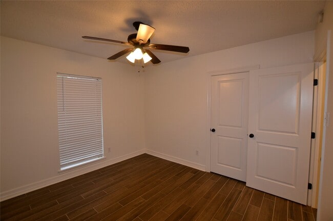 Building Photo - 14314 Piping Rock Ln
