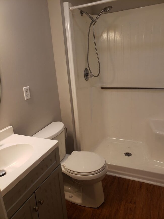 Building Photo - Adorable 3 Bedroom Home in Hemby Bridge!