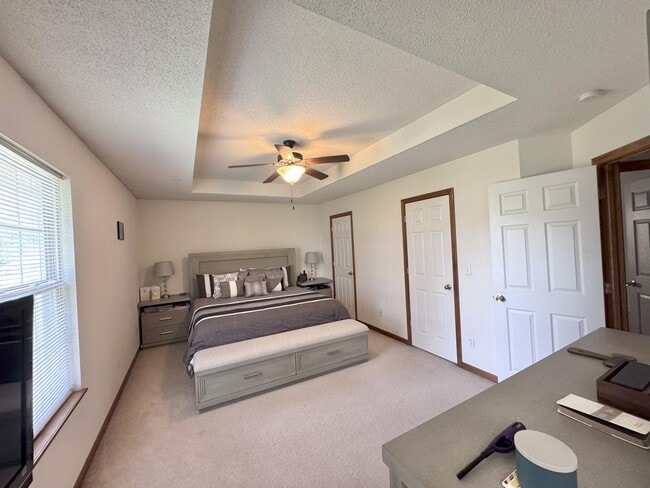 Building Photo - 3601 Berkshire
