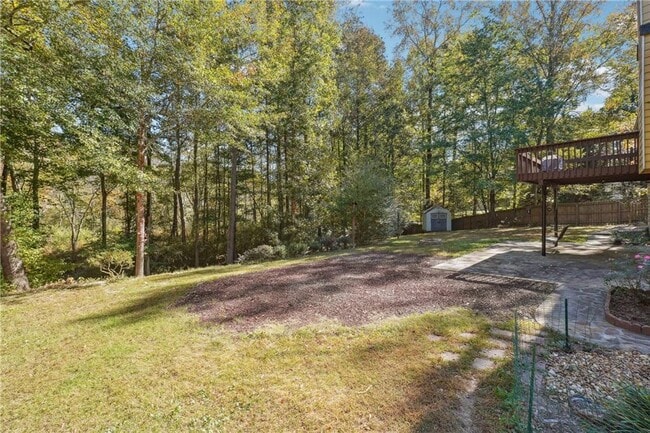 Building Photo - 2335 Corbett Ct