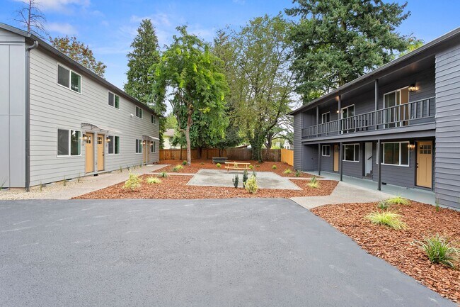 Interior Photo - Powell Place