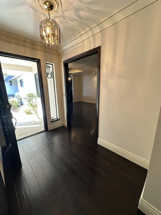 Building Photo - 3644 W Beechwood Ave