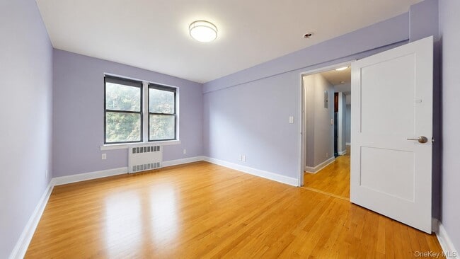 Building Photo - 105-20 66th Ave