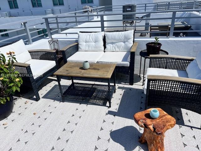 Building Photo - 421 Meridian Ave