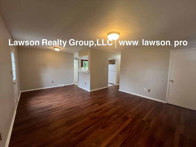 Building Photo - Charming and Clean- Hollins Three Bedroom ...