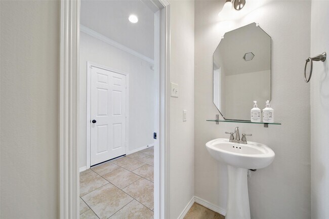 Building Photo - 9131 Durango Point Ln