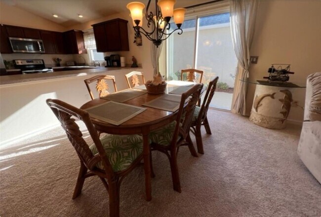 Building Photo - 1090 Becker Ave