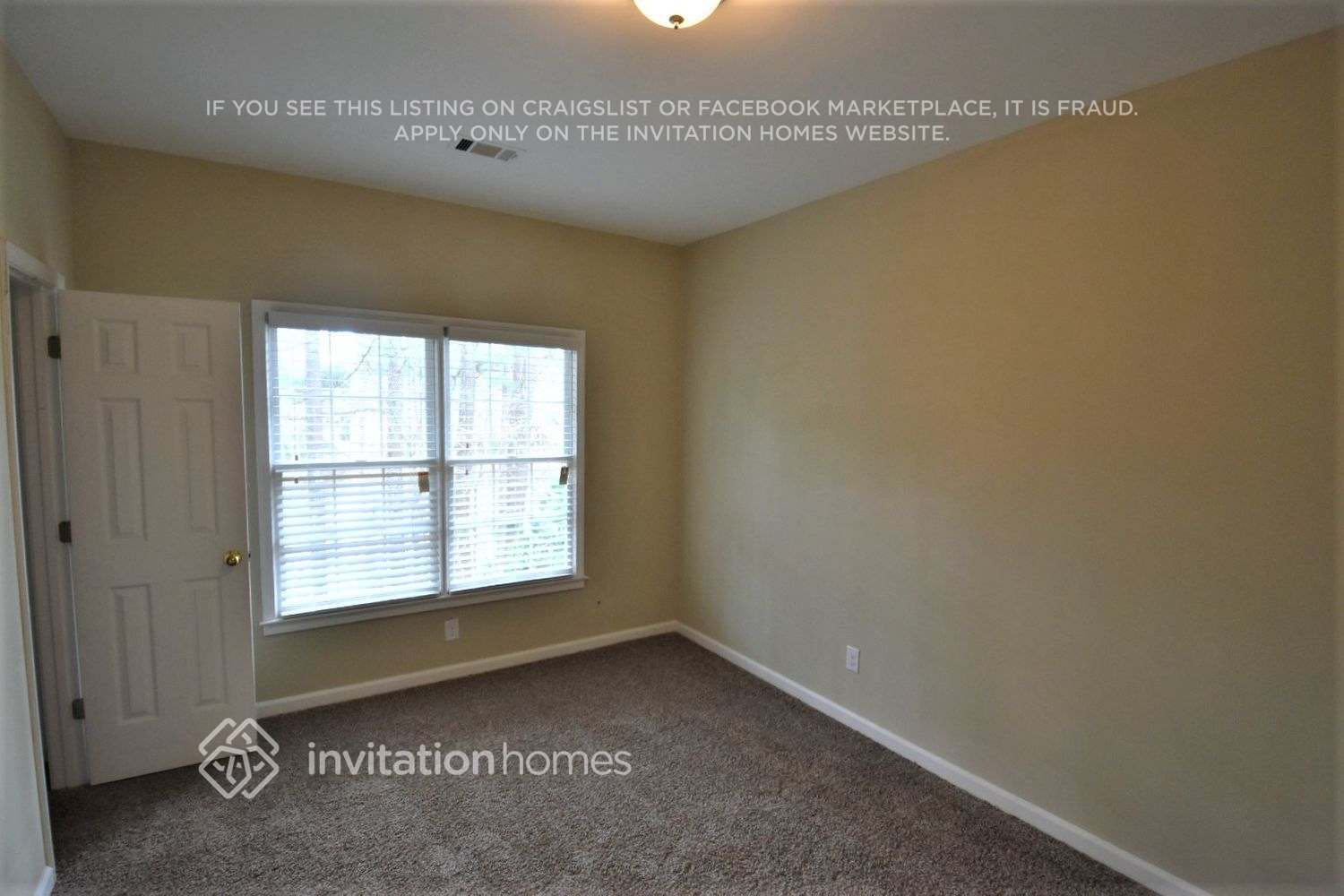 Building Photo - 3443 Kenilworth Ct