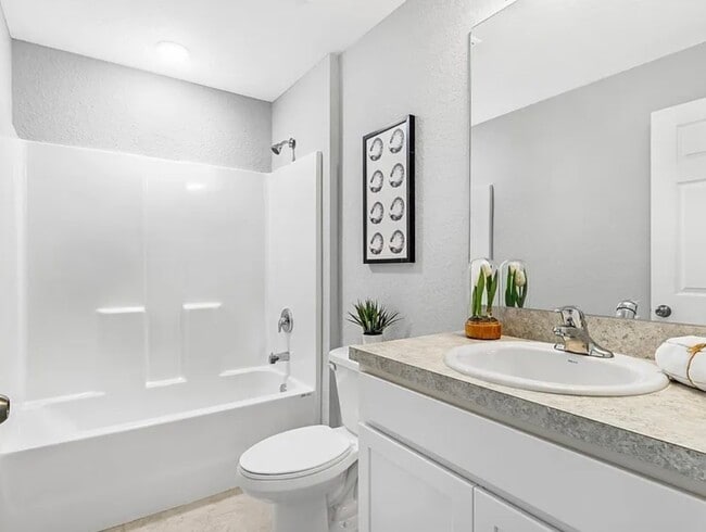 Building Photo - Fairlight