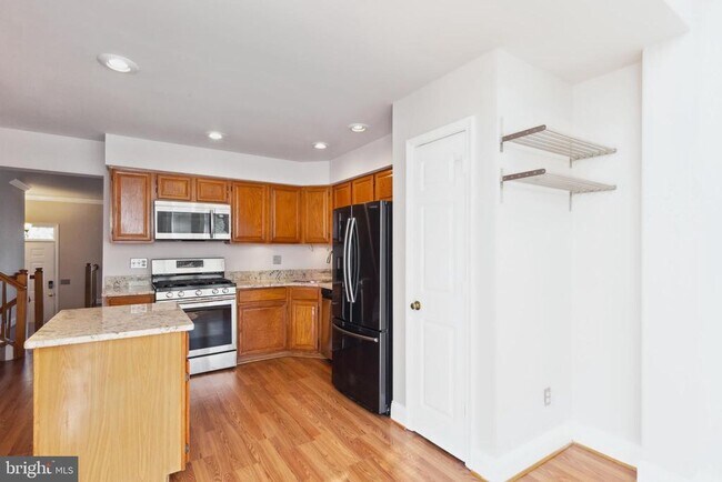 Building Photo - 6108 Joust Ln