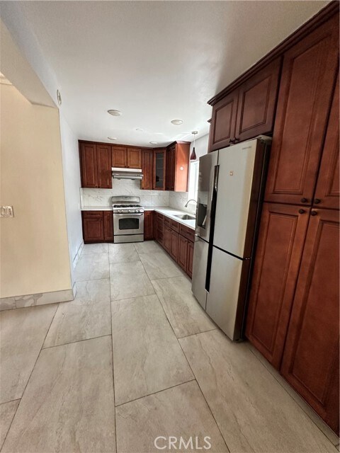 Building Photo - 1233 California Ave