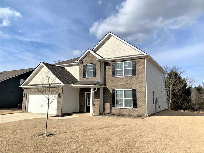 Primary Photo - 1011 Altavista