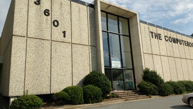 Building Photo - 3601 E Independence Blvd