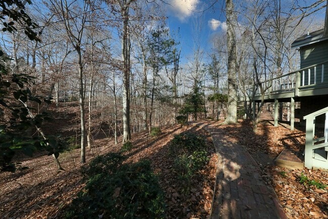 Building Photo - Luxury Kingsmill Treehouse Retreat | 7BR Custom Home with Private Suite