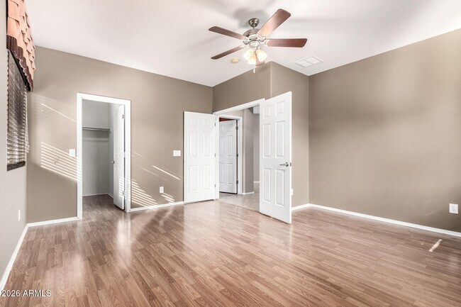 Building Photo - 19411 W Jefferson St