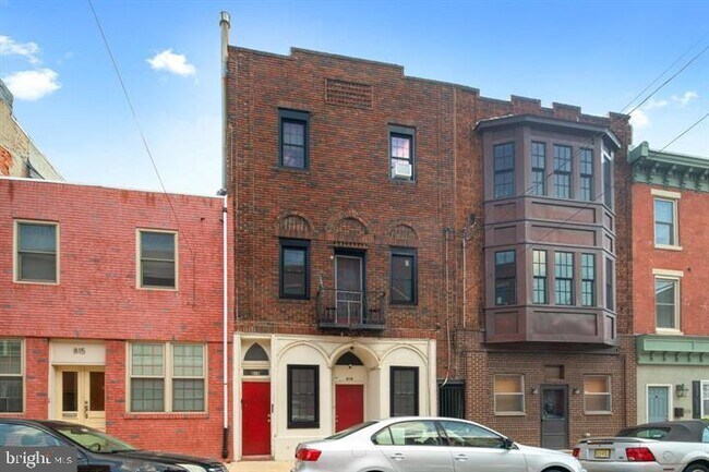 Building Photo - 819 S 2nd St