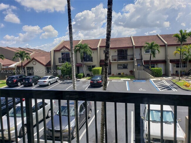 Building Photo - 6440 SW 130th Ave