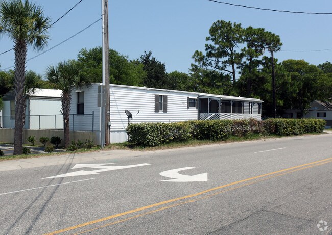 Primary Photo - Jones Trailer Park