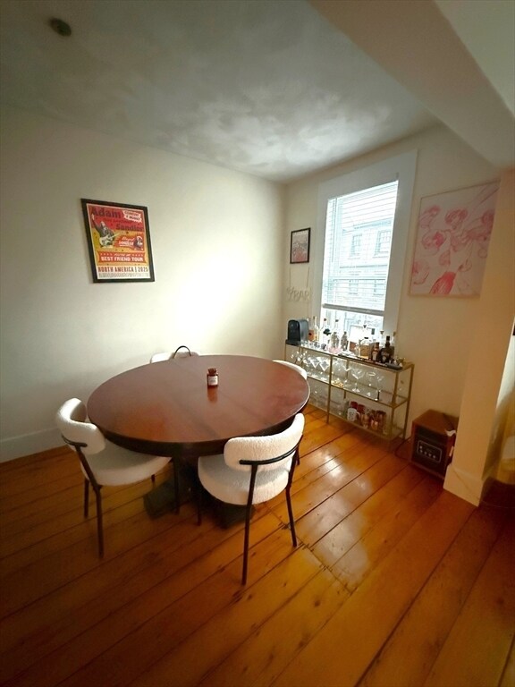 Building Photo - 44 Marine Rd