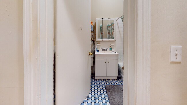 Building Photo - 1091 Boylston St