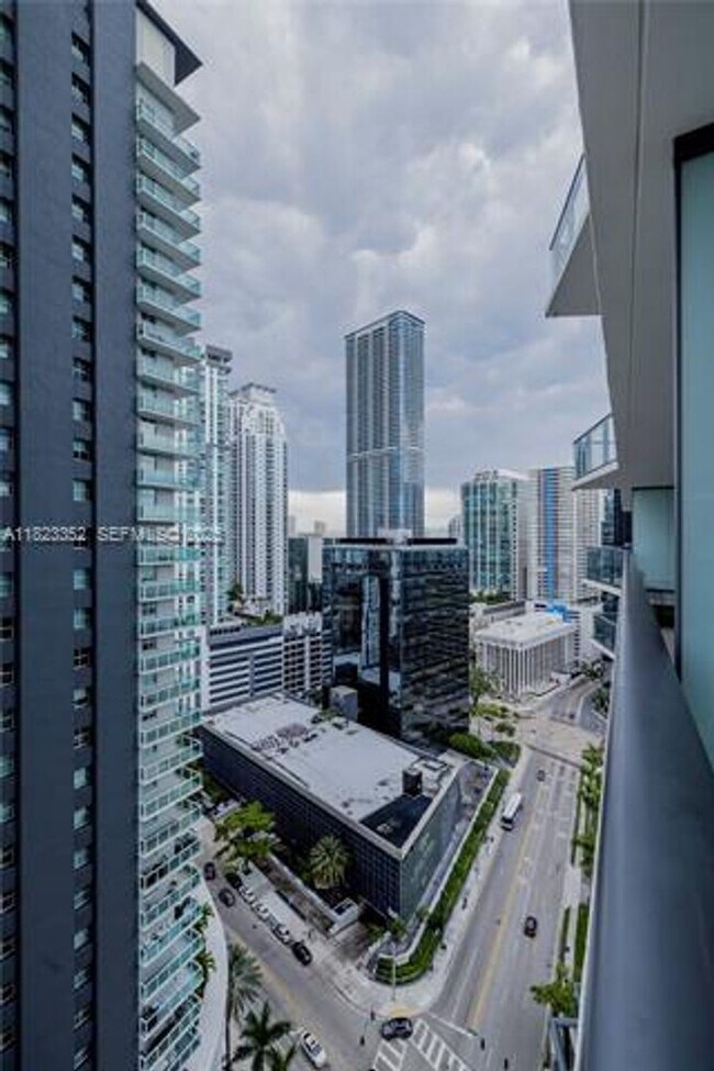 Building Photo - 1300 S Miami Ave