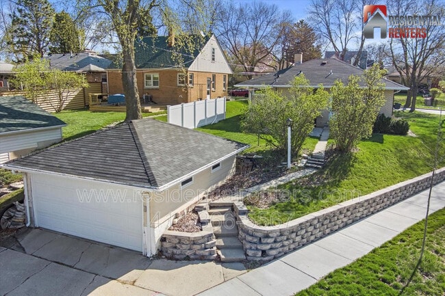 Building Photo - 3615 N 87th St