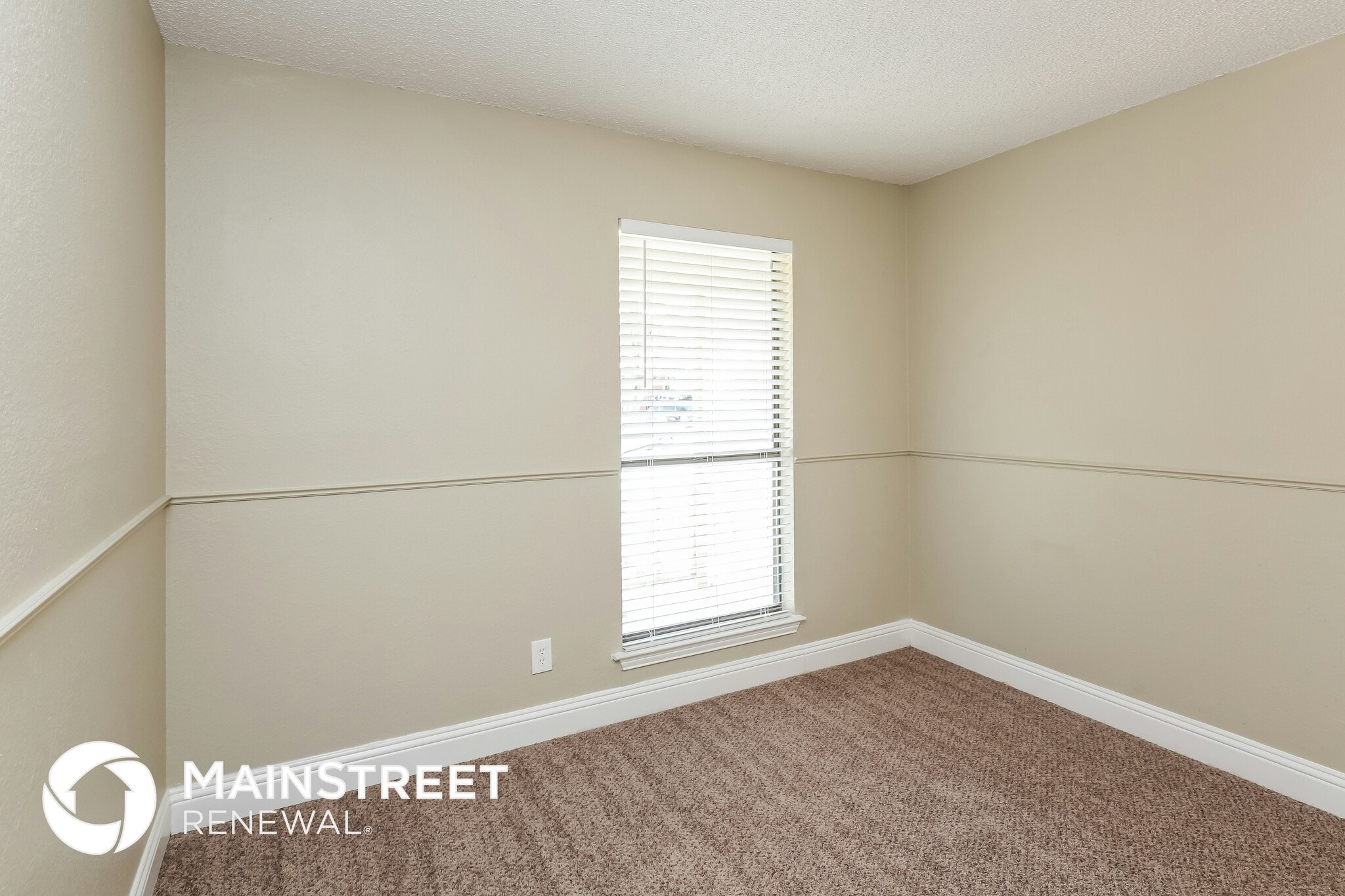 Building Photo - 6449 Whitehurst Dr