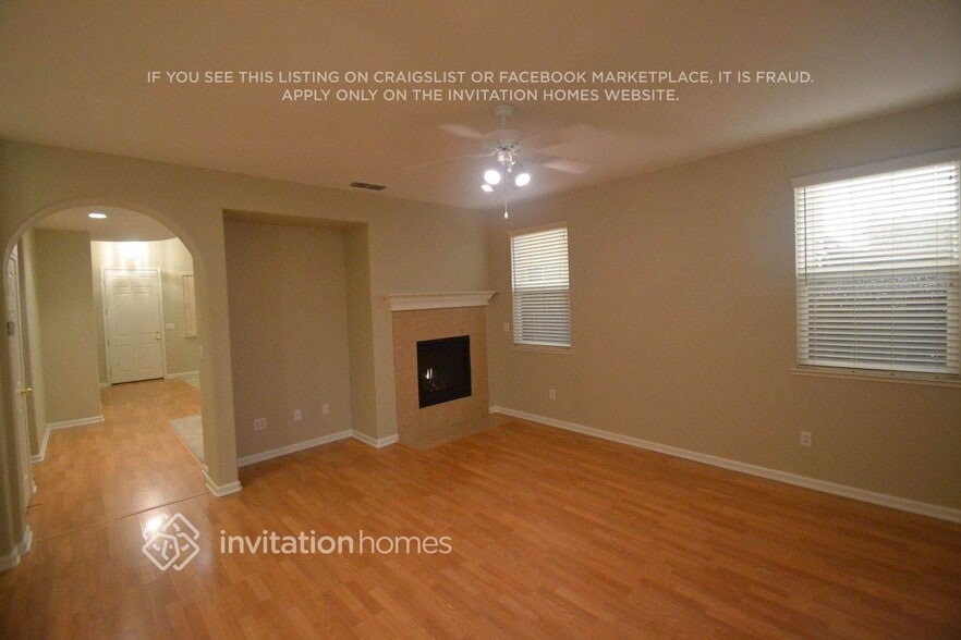 Building Photo - 10235 Juliana Way