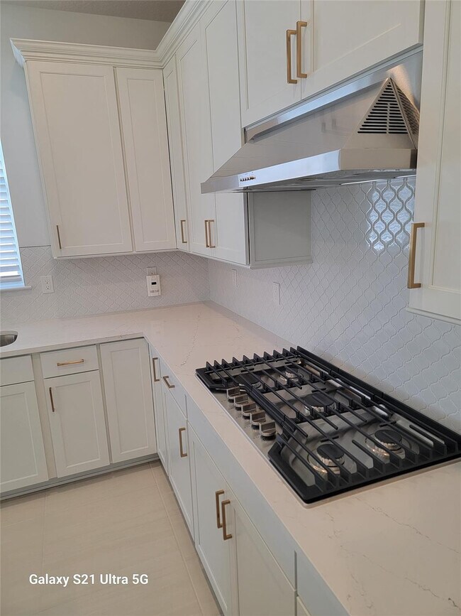 Building Photo - 8433 Beagle Ter