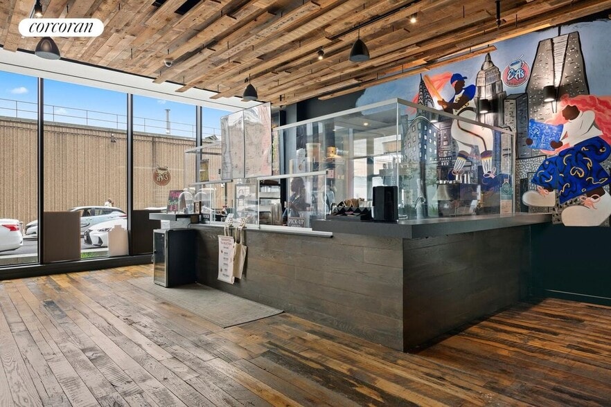 Building Photo - 54 Noll St
