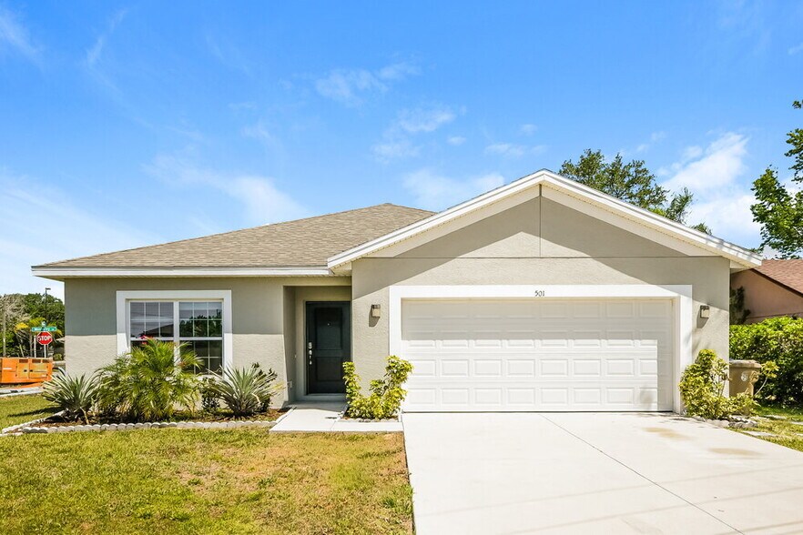 Primary Photo - 501 Elbridge Pl