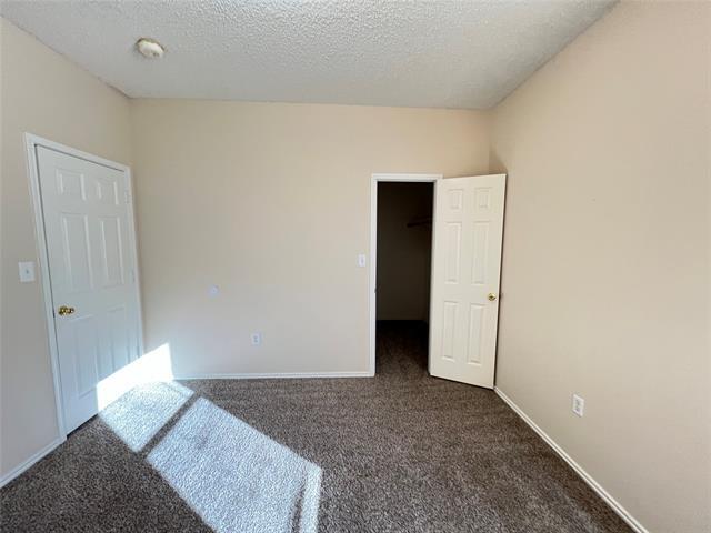 Building Photo - 2416 Wildwood Ln