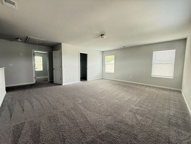 Building Photo - 4 Bedroom Home in Odenville