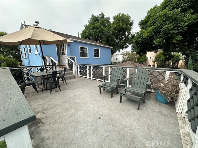 Building Photo - 908 Parkman Ave