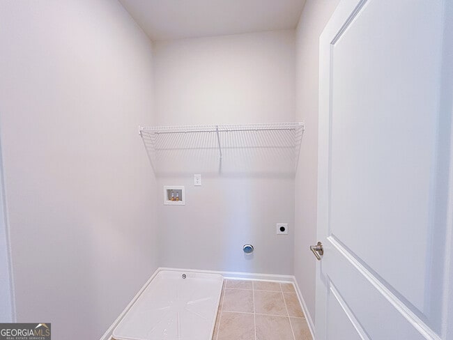 Building Photo - 2586 Mls Cmn Dr